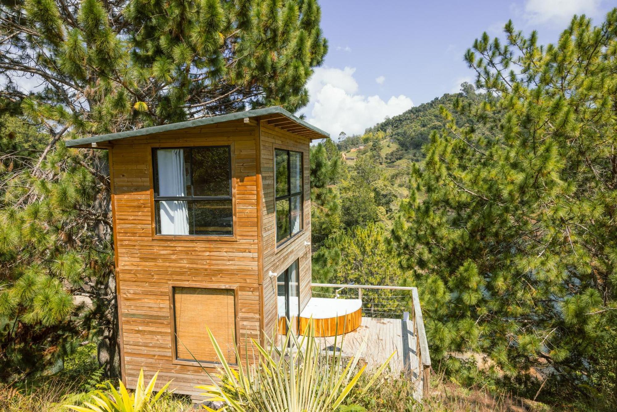 Cabanas Refugio Himalaya Гуатапе Екстер'єр фото